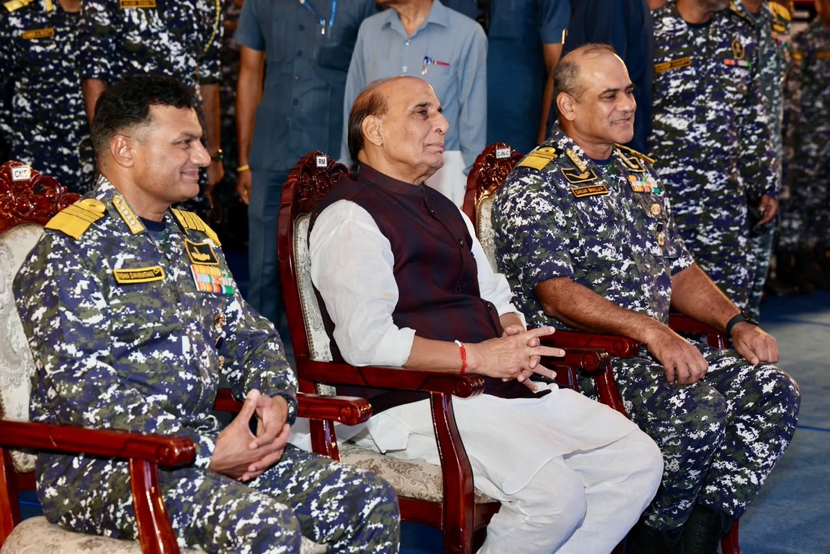 prodefencejammu's tweet photo. Raksha Mantri Shri @rajnathsingh attended a Barakhana organised by the @IN_HQENC in Visakhapatnam on October 05, 2026 and interacted with @indiannavy personnel and their families. He commended the personnel for their unwavering commitment to safeguarding India’s maritime interests and lauded the sacrifices and steadfast support of their families.

He highlighted the Indian Navy’s growing maritime prowess, recalling its valour during the 1971 War, including Operation Trident, and its transformation into a modern, indigenous force. RM said India must advance “from the seas towards prosperity and power”, with the oceans serving as an avenue for national development, strategic strength and prosperity.

Read here: https://t.co/aTZ8GI50qN…

@DefenceMinIndia
@SethSanjayMP
@SpokespersonMoD 
@IndiannavyMedia 
@ANI