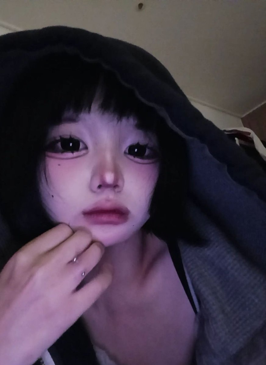 jomos877832's tweet photo. 트친하자긔🤭🤭

#우울계_𝕏친소 
#정병계_𝕏친소 https://t.co/WNmGfPEOLt