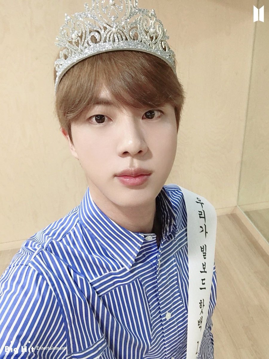 jinselfies's tweet photo. https://t.co/PYs8ve2DU0