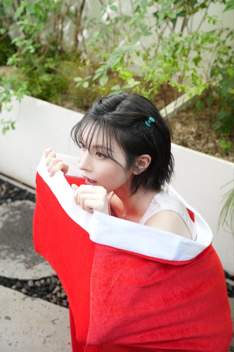 Nmixxbubs's tweet photo. 261004 🐥🫧

#NMIXX #BUBBLE #BAE #배이 https://t.co/kQrK0E2CAW