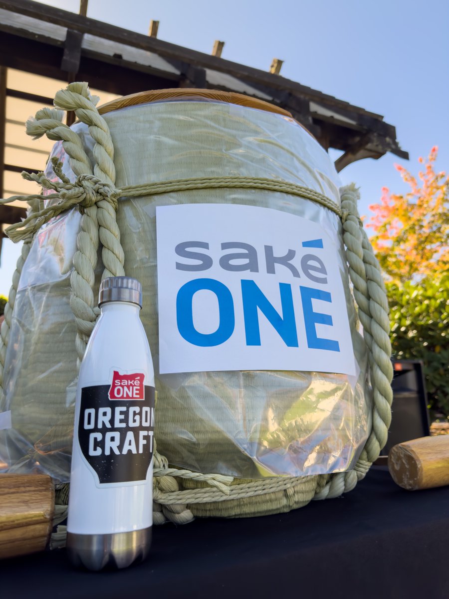 SakeOne's tweet photo. Our sincere thanks to all the guests and vendors/experience providers who made our World Saké Day Celebration a huge success! The mission was to enjoy saké, food, cultural experiences and each other’s company – great success on all points! https://t.co/3VPuFYEa58