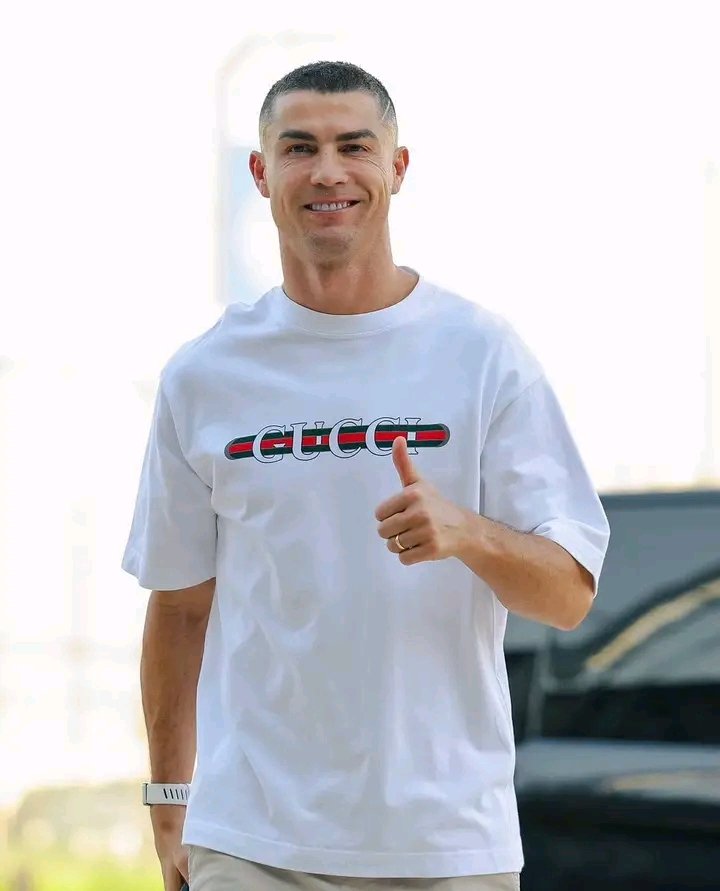 UtdTony1's tweet photo. 🚨🎙️ Ange Postecoglou on Cristiano Ronaldo’s situation with Jorge Jesus:💣🔴

“Look, I don’t really have much to say about what is happening between Cristiano and Jorge. I’m not the Portugal coach, so that’s not my place. But what I can tell you is that this is probably one of the best versions of Cristiano Ronaldo I’ve seen in a long time.

If Portugal don’t want him anymore, then honestly, he’s more than welcome back here. 😄

From our perspective, it could actually work in our favour. If he gets two weeks to rest, recover and come back fresh, that could be a huge advantage for us. We know what Cristiano is capable of when he’s fully rested and focused.

So if Portugal decide they don’t want him anymore, but Cristiano still wants to play, we’ll happily take him. In fact, we might have to start our own national team for him. 😂

Maybe we’ll call it ‘Ronaldo Nation.’ 🇵🇹😂

At least then we’ll never have to worry about whether he’s going to be appreciated.”