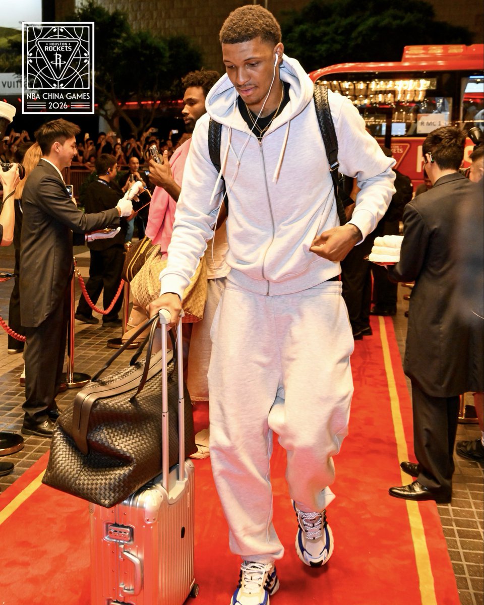 HoustonRockets's tweet photo. touched down in MAC 🛬 https://t.co/omPoR5KovT