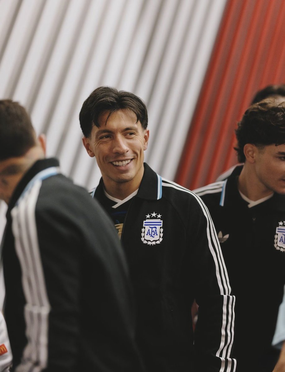 UtdForever7's tweet photo. 🚨📲 Lisandro Martinez via IG! 💪♥️ https://t.co/6InhnCujWH