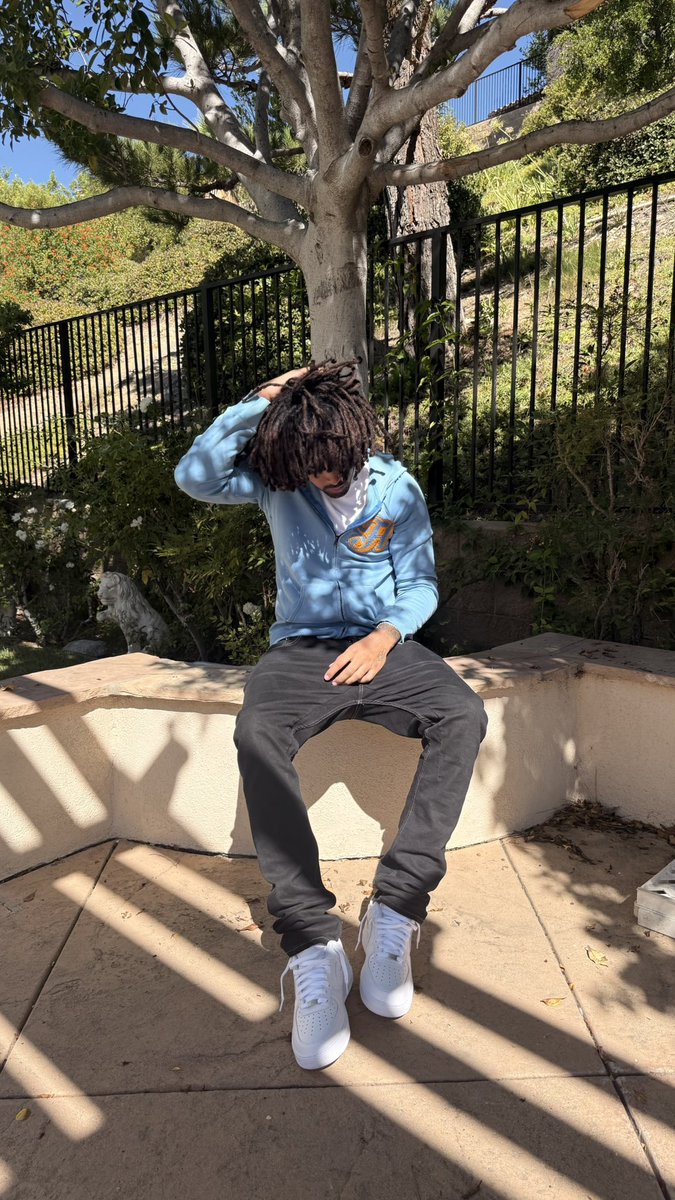 saucekill's tweet photo. I turn 30-teen today 😁🥳 https://t.co/dvCkTe5WlL