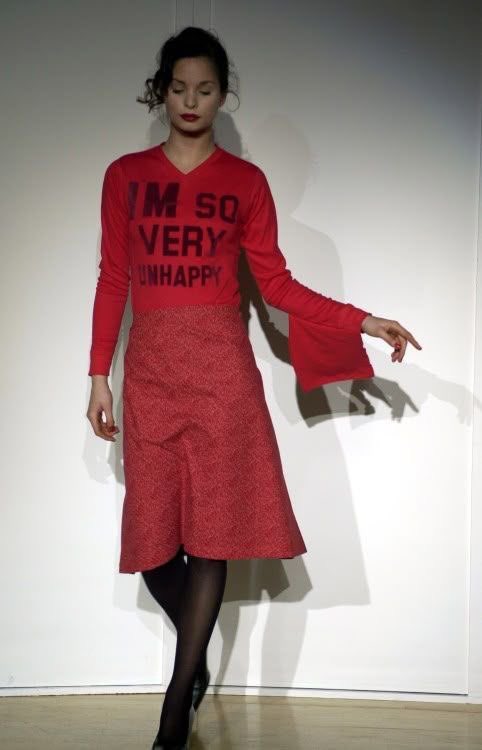 mostnormalwoman's tweet photo. What to wear to work: https://t.co/wBXSLMiVTa