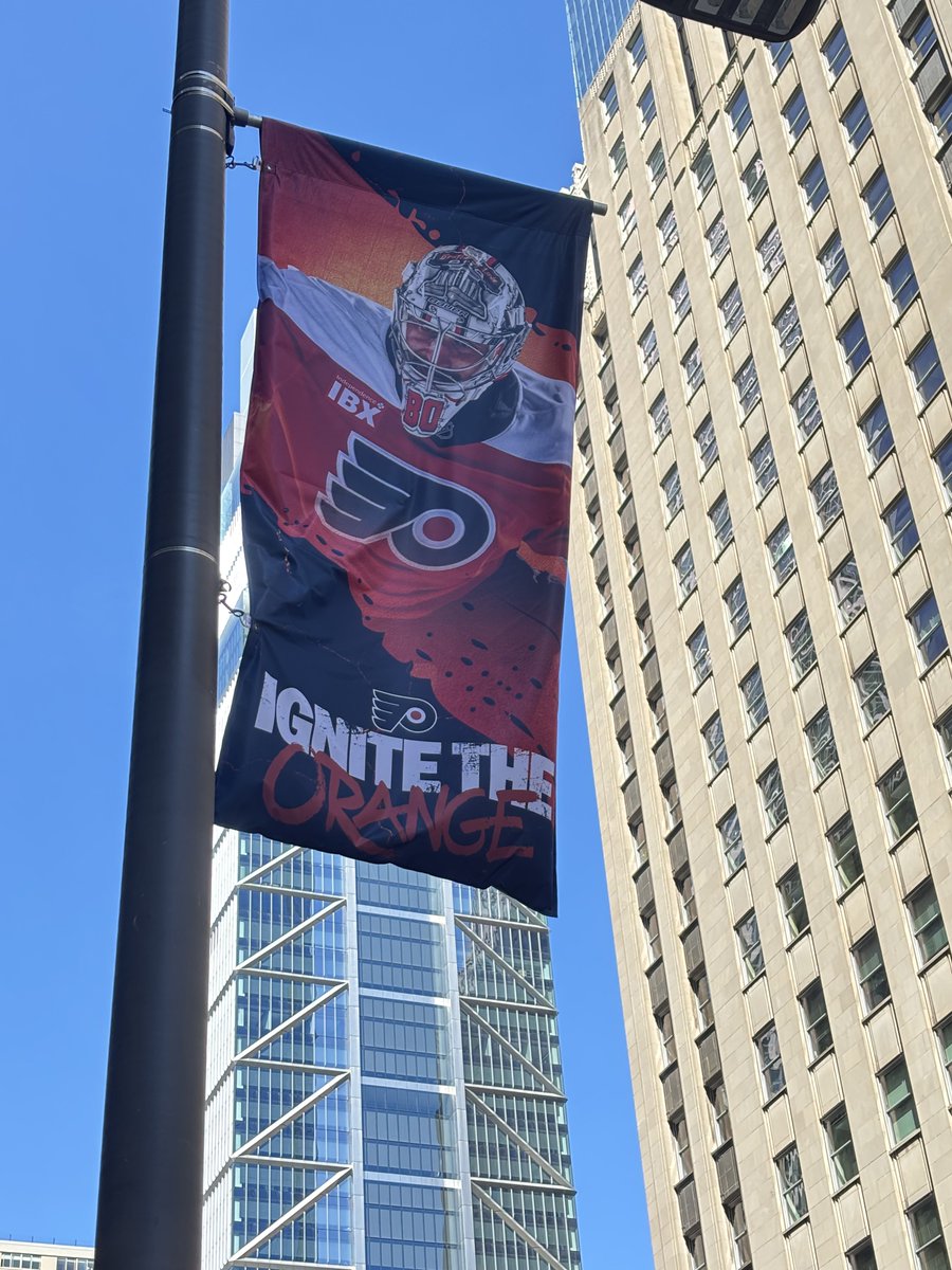 bonkienation's tweet photo. 🍃 i love my country philadelphia 
🌨️ je me souviens 

#LetsGoFlyers mm39+ob59 dv80 tk11 db86 
#GoHabsGo lh48 pd24 cc13 jd75 jf32 
#DeQuébecPourQuébec nq29 js19 cm43 
#AllezVictoire ar11 pn16 https://t.co/XuwLYQVUi5