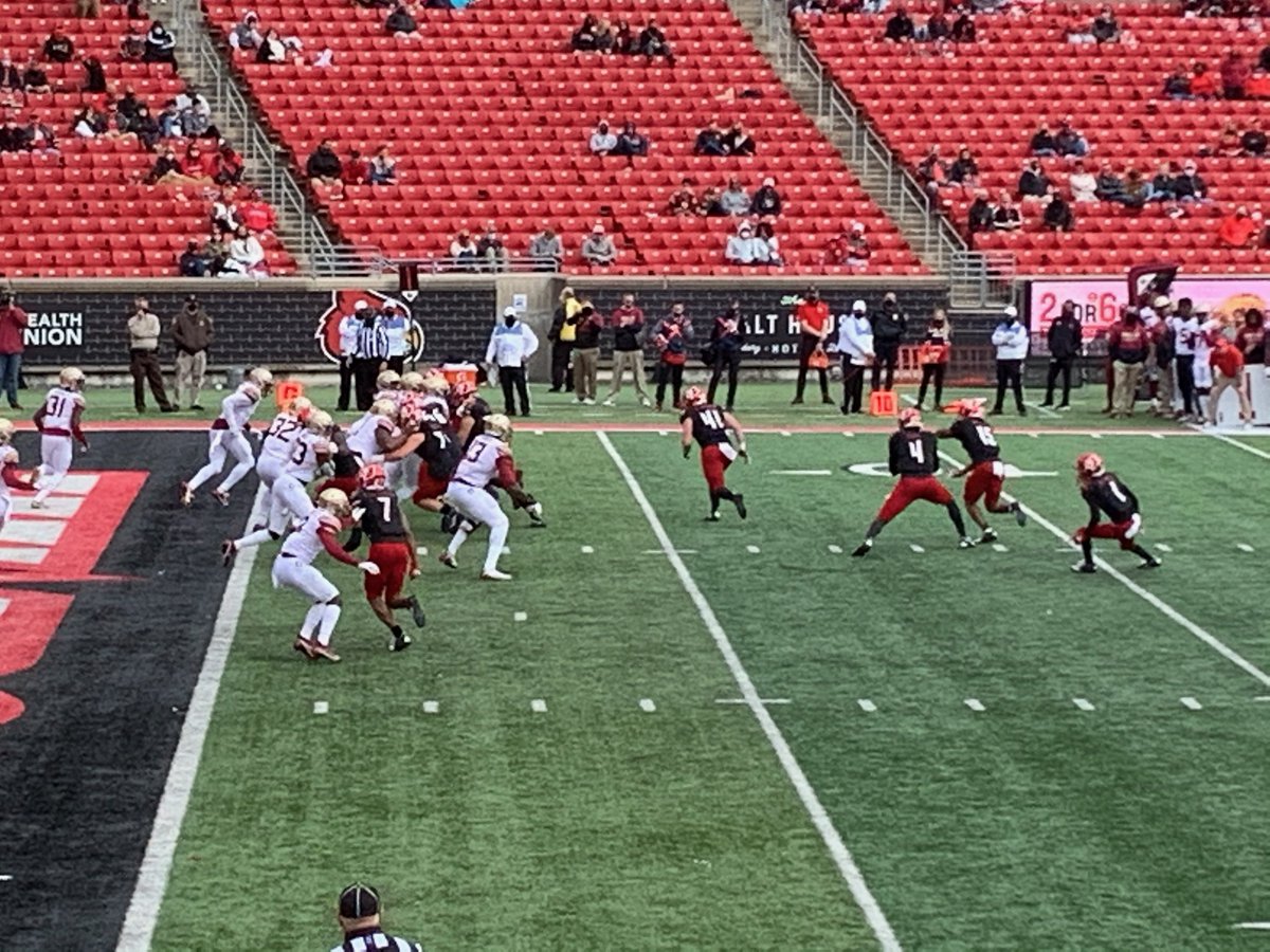 HighPrairieFarm's tweet photo. OTD Oct. 24, 2020. Land Ho. Before 11,465 at Cardinal Stadium, Scott Satterfield's second Louisville squad breaks 4-game losing streak w/48-16 win over Florida State. Javian Hawkins w/174 yds rushing, 3 TDs. Tutu Atwell w/129 yds receiving. FSU en route to worst season in 45 yrs. https://t.co/W56WfB2Z0l