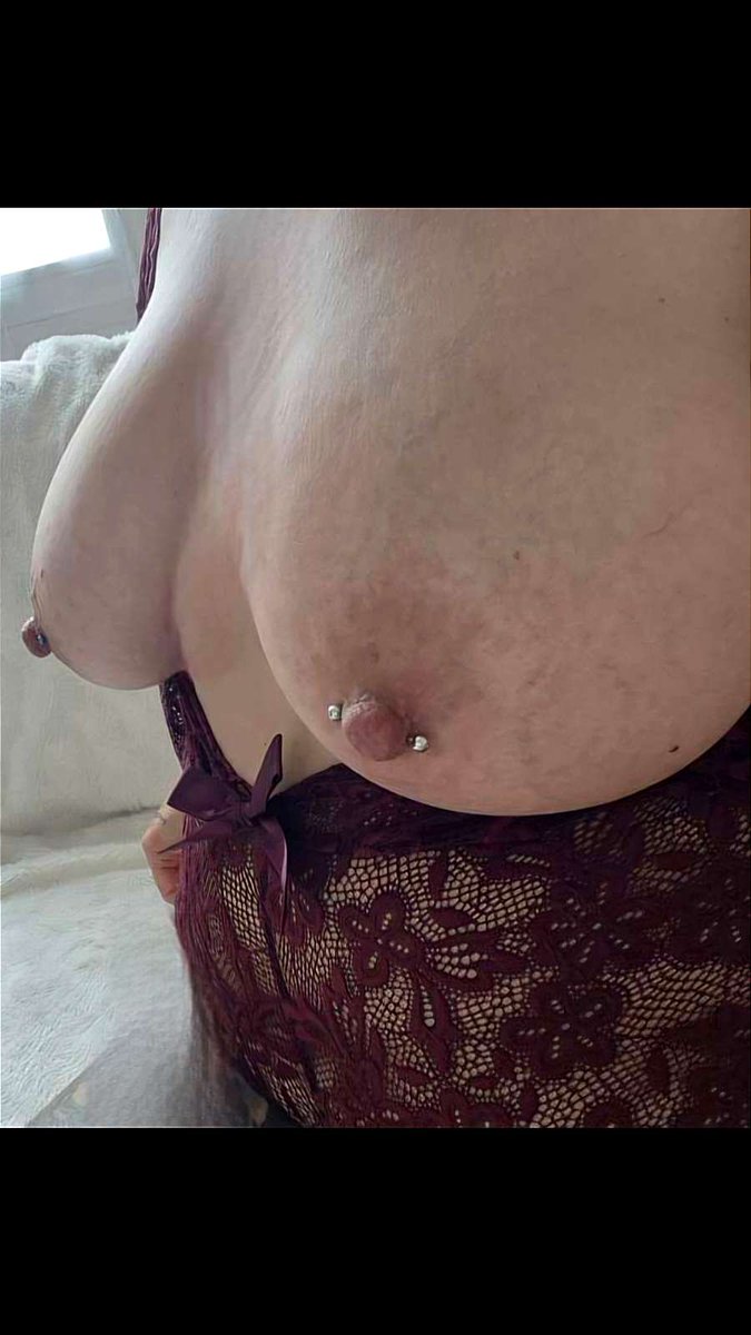 secretsensuelle's tweet photo. Petit aperçu… 😏 La suite est sur MYM 🔥 
Mon lien en bio 🔞🔞🔞 https://t.co/WhAhddTiEu