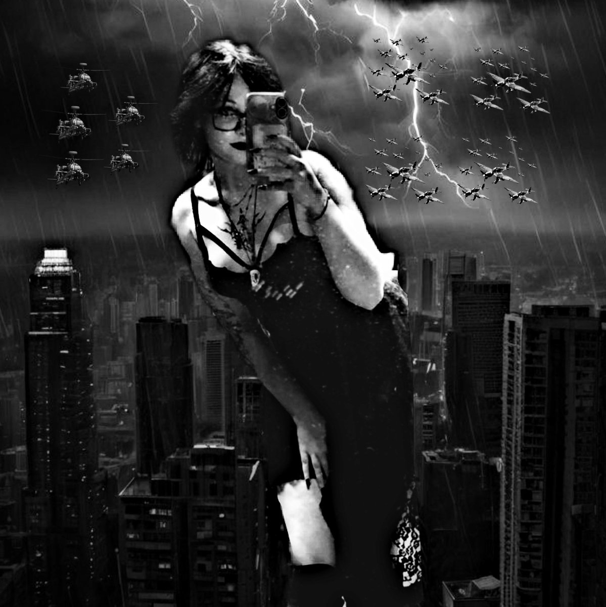 RedEveGoddess's tweet photo. WORSHIP ME #giantess #sizetober2026 https://t.co/MCpiYng5yG