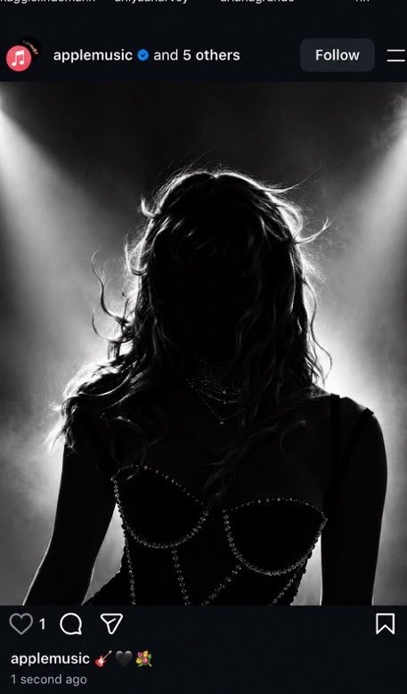 parachutesBTC's tweet photo. Apple Music  officially announces that Miley Cyrus will be the headliner for the 2027 Super Bowl LXI halftime show https://t.co/fekzaJSzUq
