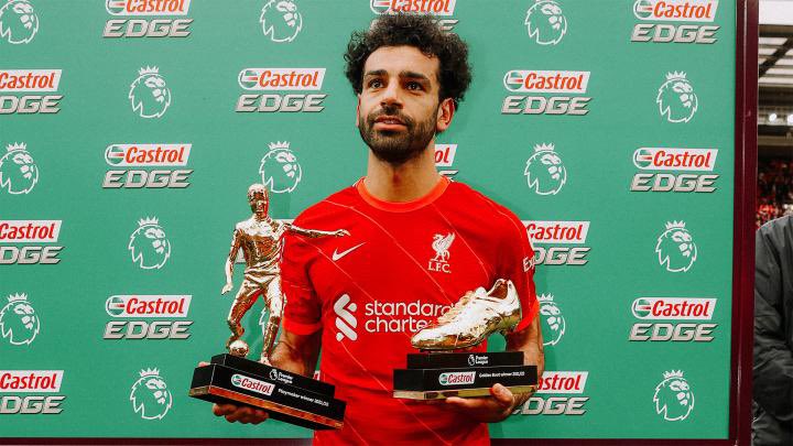 LFC_ERYAN's tweet photo. Correction: Mo Salah is the only player in Premier League history to win the Player of the Season, Golden Boot &amp; Playmaker award in the same season TWICE! 
(21/22 &amp; 24/25) https://t.co/HncabNSkMc