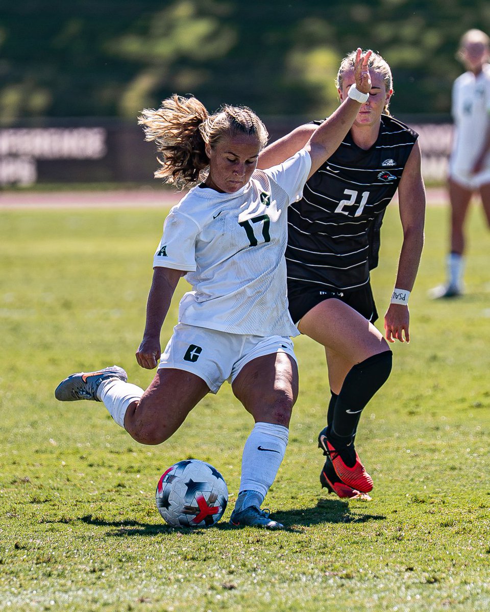 CharlotteWSoc's tweet photo. 𝐇𝐎𝐍𝐎𝐑𝐀𝐁𝐋𝐄 𝐌𝐄𝐍𝐓𝐈𝐎𝐍

Grace Keighley was named an honorable mention by the @American_Conf after  registering a pair of assists last week! https://t.co/mR0J1nIzCC
