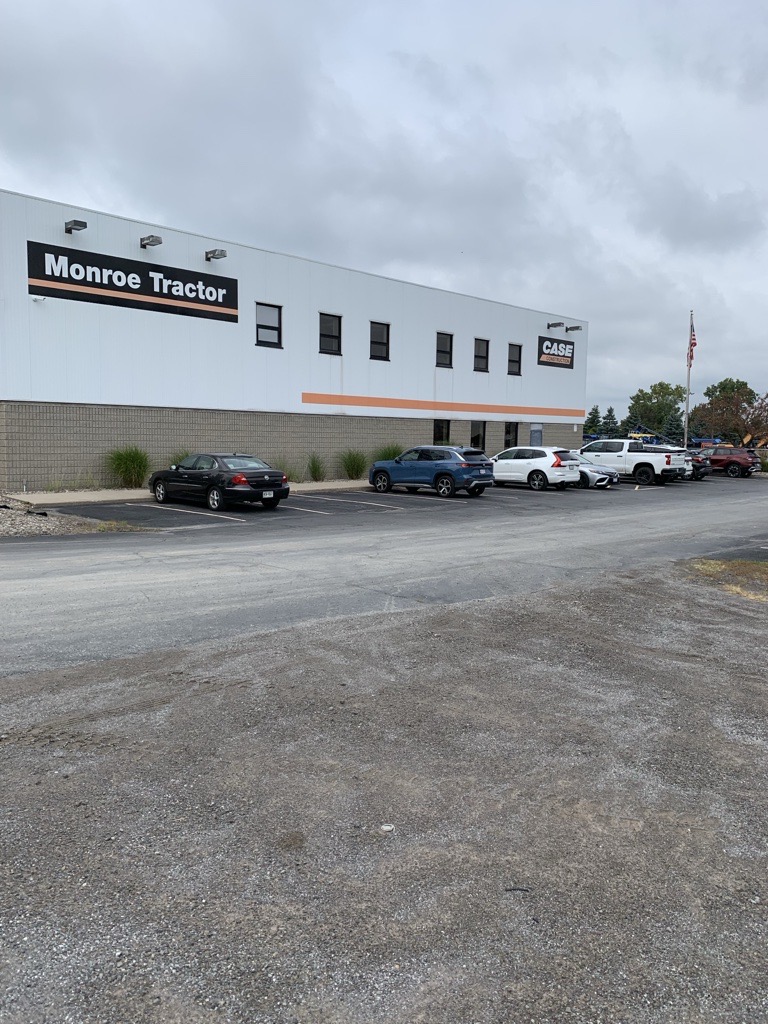 AEDSocial's tweet photo. Thank you to long-standing AED member Monroe Tractor and CFO Karen Long for welcoming AED’s Matt Besler to Henrietta, NY! They discussed AED Summit, industry-specific training &amp; education opportunities. Thank you to the Monroe Tractor team for the hospitality! #WeAreAED https://t.co/M0QxB7orba