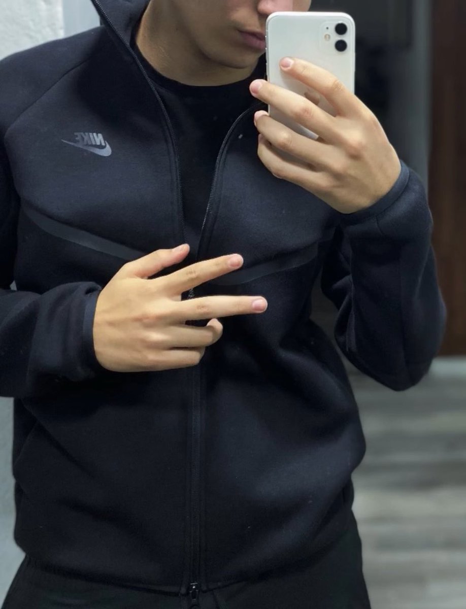 maxxxsut's tweet photo. https://t.co/FHCKaZQr0a