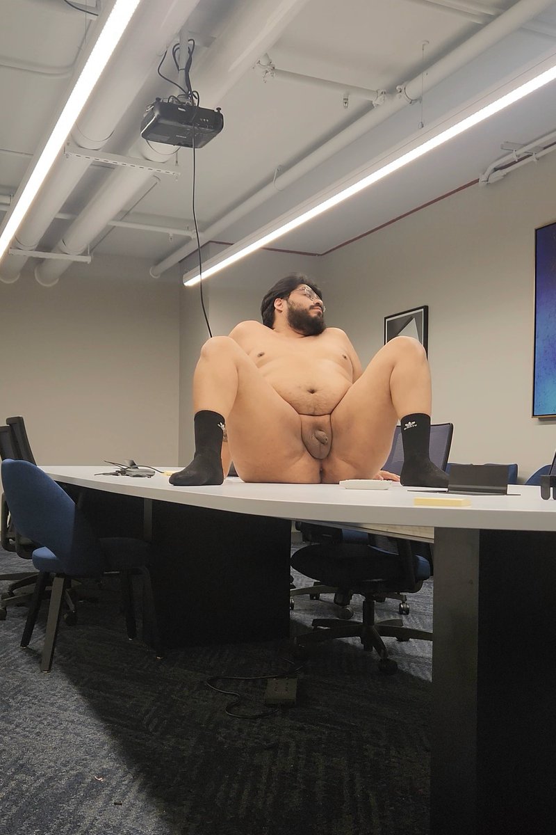 diztracted's tweet photo. Lunch time 🍑. Hope the team is ready to eat some hole and pole. 

#chub #gay #gaypublic #worknudes #ass #fat #gaychub #gaybear #bear #officenudes #exhibitionist #chubby https://t.co/TlaGppenrh