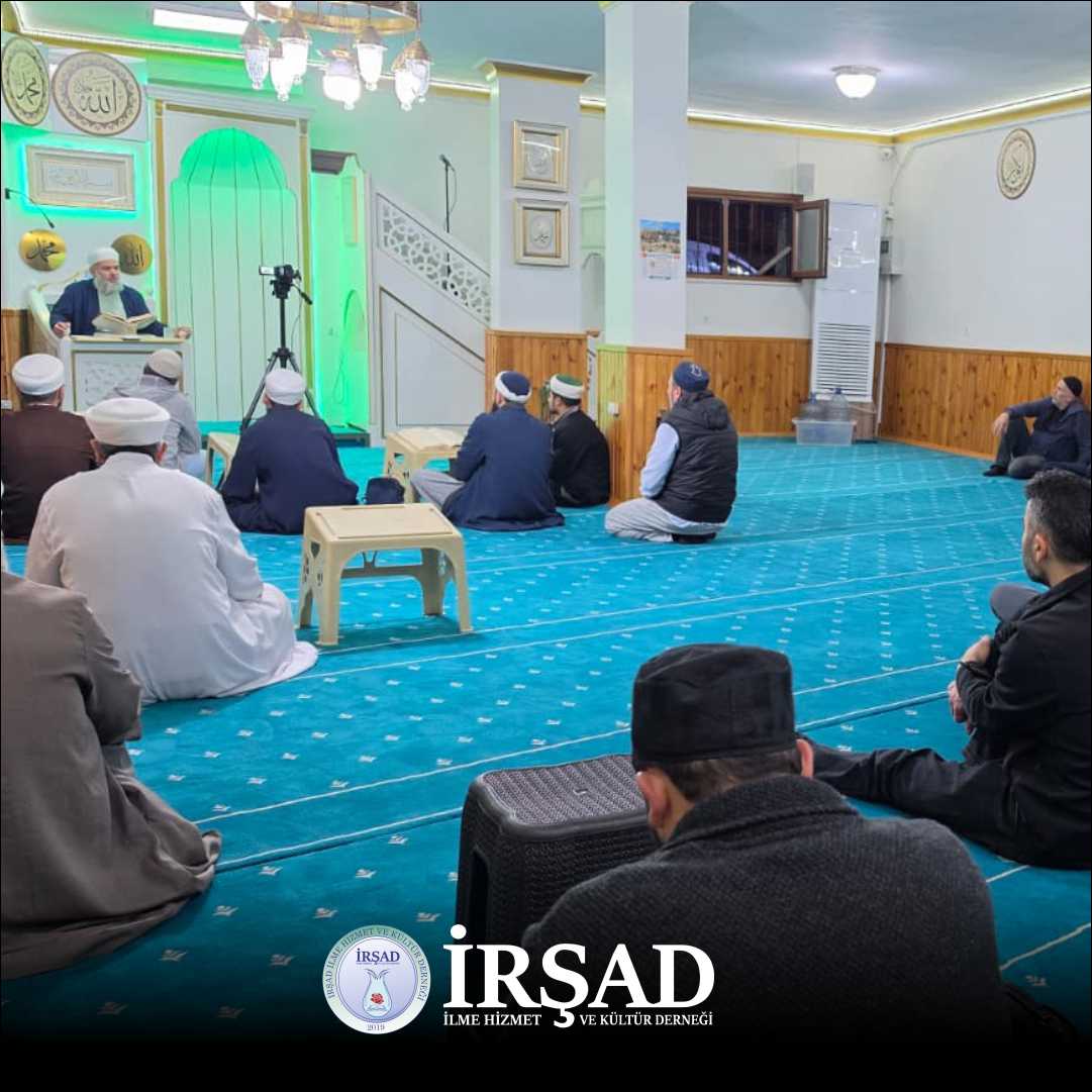 irsaddeernegi's tweet photo. 📖 “Bu Hafta İrşad Mescid’inde Neler İşledik?

Vefat eden kişinin geride kalan namaz ve oruç borçları ne olur?

Fidye nedir, Nasıl ödenir?
Uzun yıllar Namaz ve Oruç kazası olan ne yapmalıdır?
Varislerin Sorumlulukları nelerdir ?

Her pazartesi İrşad Mescidine sizleri bekliyoruz. https://t.co/3uBEPevQTd