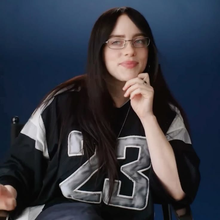 BillieSpotify_'s tweet photo. 🚨 Billie Eilish: same interview , the eight year is now getting ads and previews on YouTube. 

Vanity fair seems to be teasing the 10th year! https://t.co/rbSDe9Hdy1