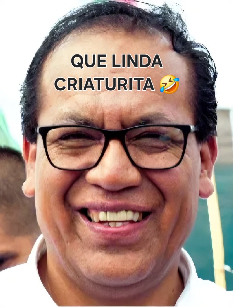 PoliticaPeruPe's tweet photo. @ChacoteroPeru Una vergüenza, indignante , vergonzoso! Jajajajajajaja da cringe  remedarte, MEQUETREFE https://t.co/pMzeqTSA9D