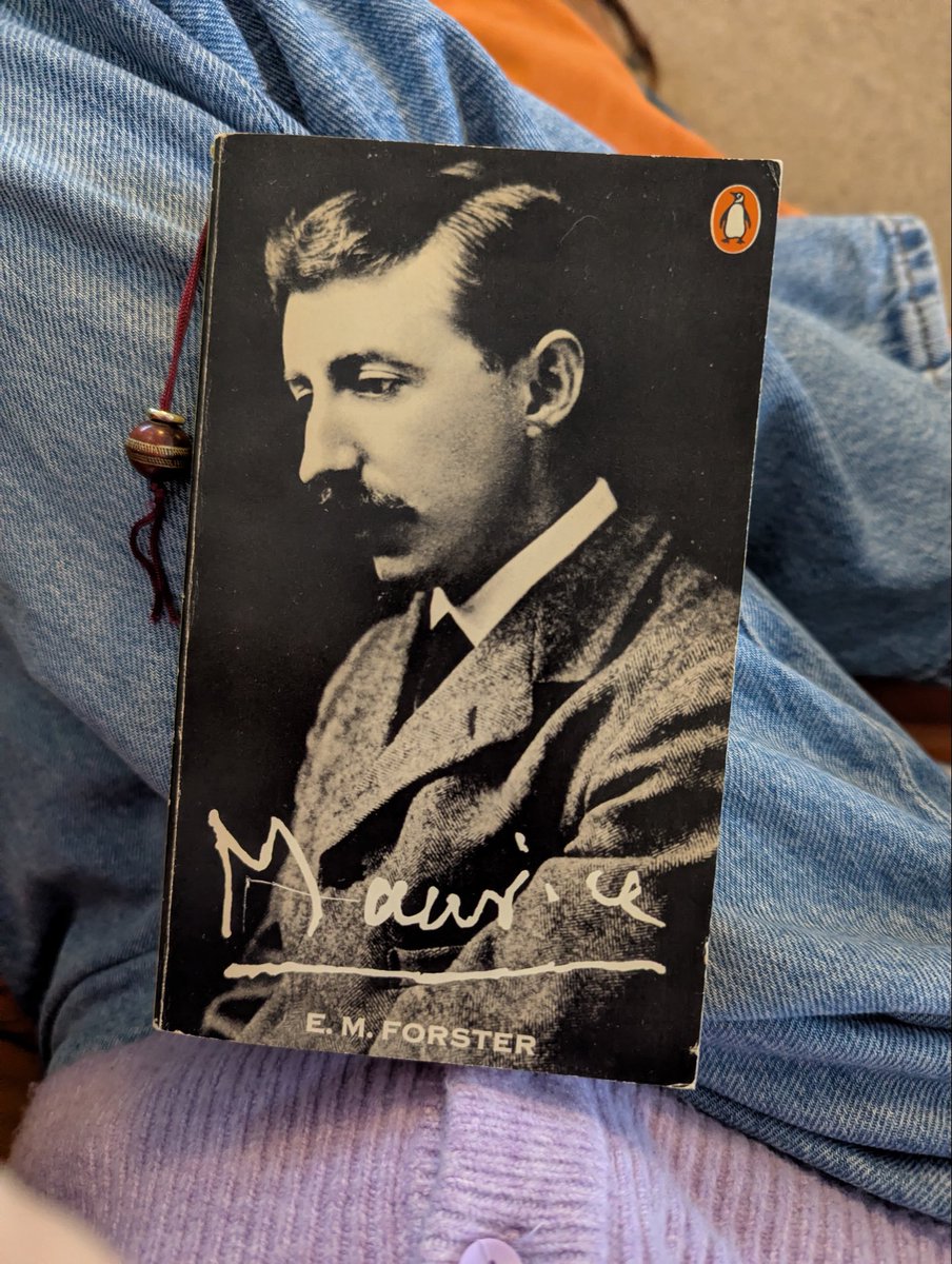 pelinruths's tweet photo. After watching the film I felt compelled to read the book ~ and I was not disappointed. Such a beautiful and poetic story of fighting for love and finding it in an unexpected place.

#book #BookRecommendation #booktwt #bookish #bookworm https://t.co/SQQOXLrS3d