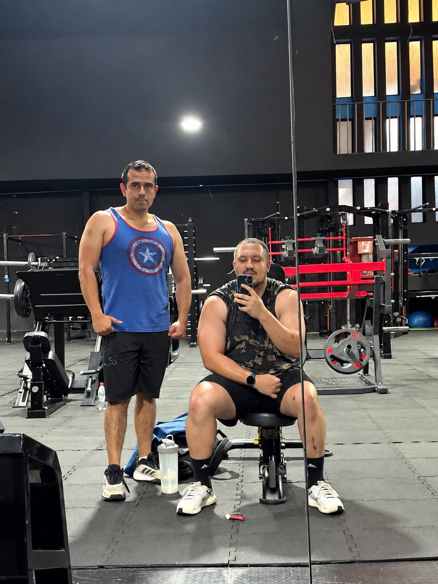 FernandoFlor93's tweet photo. Progreso es progreso #Crossfit #gym https://t.co/2TSd7hrtN7