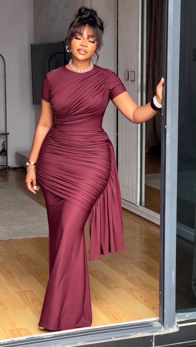 kisilu_r's tweet photo. Robe disponible à 45$
🇨🇩🇨🇩 +243893202023
Nous livrons 📦🚚🛩️✈️:
#Boma
#Muanda
#Matadi
#Mbijimayi
#Kolwezi
#Likasi
#Lubumbashie 
#Kinshasa https://t.co/hfGVfqjMYz