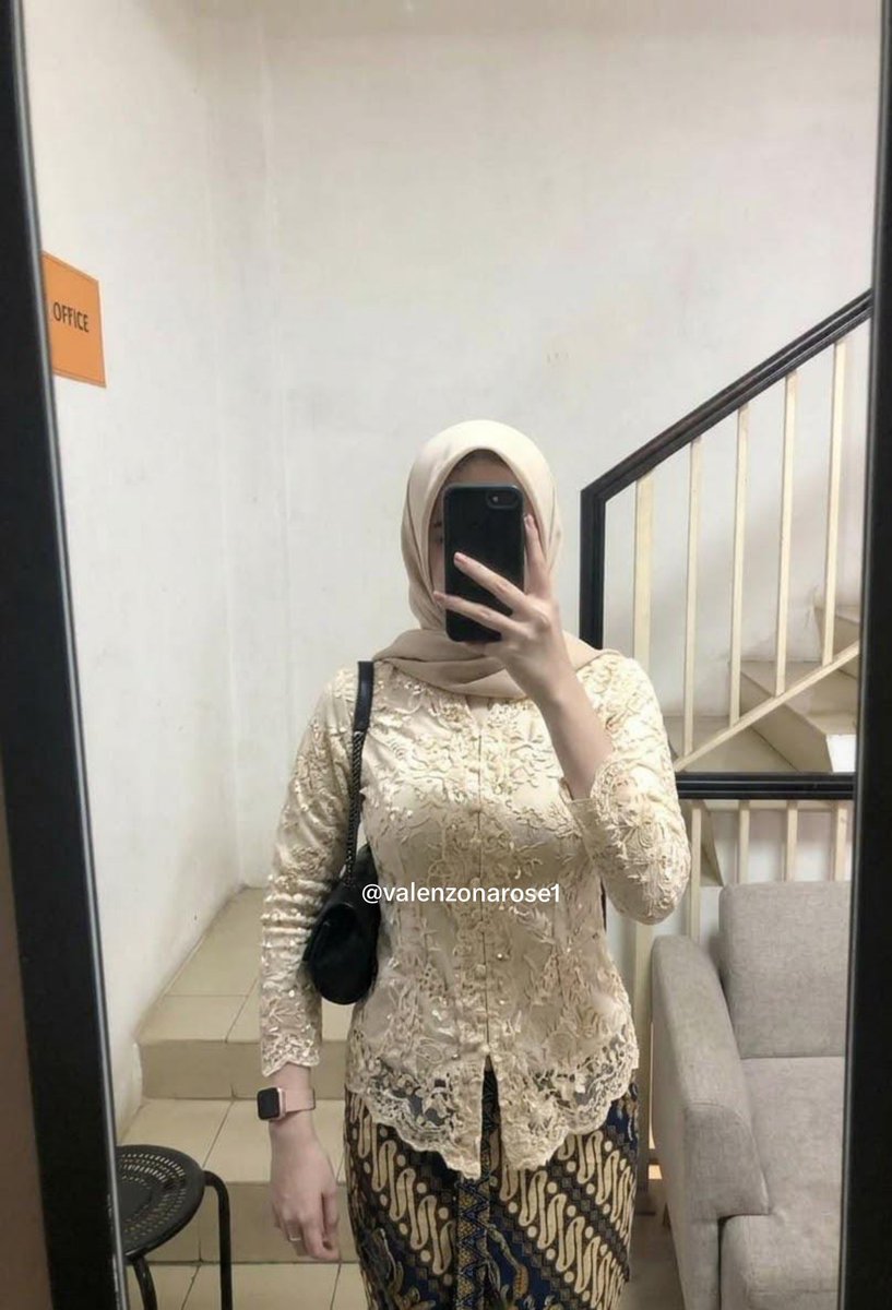 Valenzonarose1's tweet photo. DS student intern 23✍️ https://t.co/D7FGC1eRKW