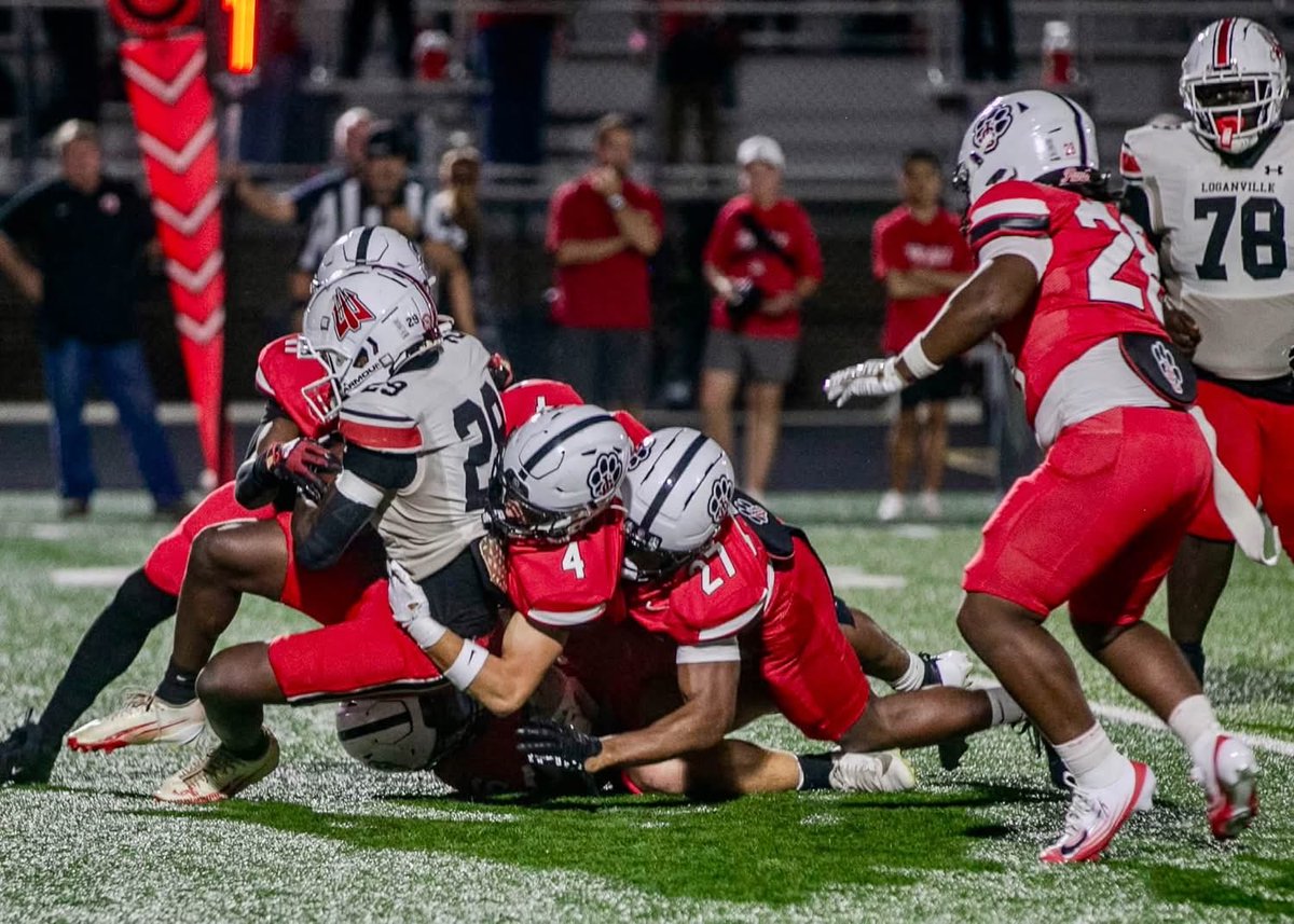 TylerMobbs4's tweet photo. 🔴 GAME SIX 🔴
Jackson Co: 53
Loganville: 0

8 total tackles 
Interception with 20 yard return
Defensive player of the week

 #HUNT
@JAXCOFOOTBALL @JaxCoRecruitsFB @NEGARecruits @RecruitGeorgia @RecruitNE_GA @PrepRedzoneGA
@mfarrellsports @CoachMobbs https://t.co/p72p8Hodsr