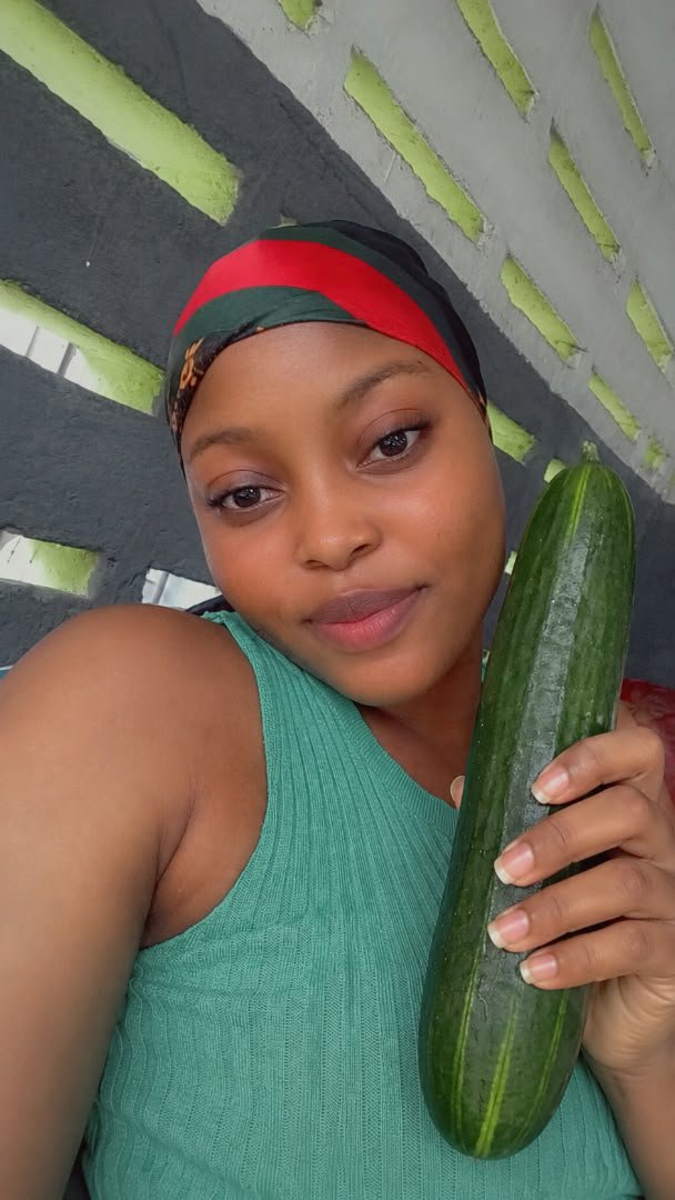 amazingdinma7's tweet photo. GOOD day from me and my lovely friend 😍 Hope you're having a good day https://t.co/tVZ0s0871x
