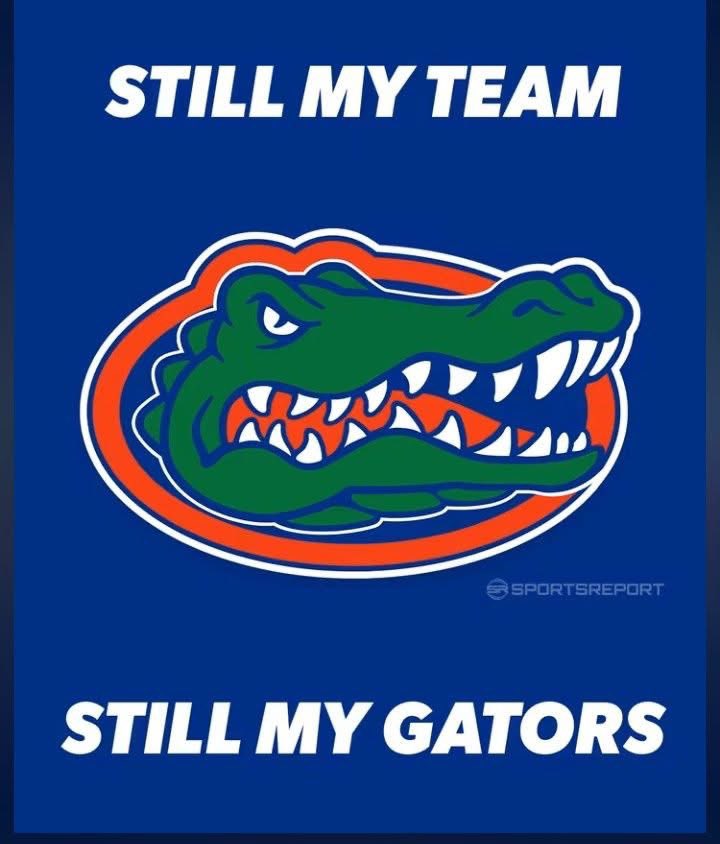 StephenDCrowder's tweet photo. @NYGATOR1 #GoGators 
#BeatEverybody
#InAllKindsOfWeather 
#RoadToGainesville https://t.co/8zlx8RL8BP