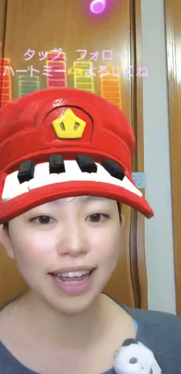 BuzzVideonoai's tweet photo. 月曜日！
さっそくギフギャラありがとうございます！！
ライブゴールのギフトも色々ありがとう🤗

今日も配信はじめます！ https://t.co/Ehxo4oav60