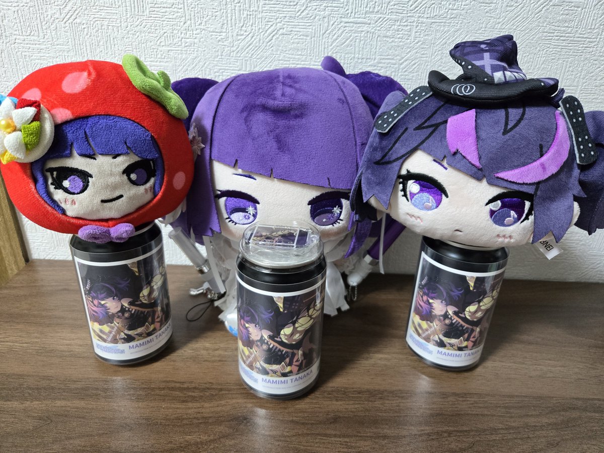 urith24yuuki's tweet photo. 摩美々と摩美々と摩美々ってことはー
わたしとわたしとわたしですかー？ https://t.co/oJj4XjZ7Kp