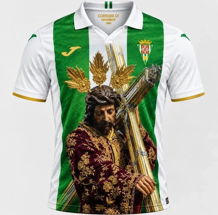 CanalesRod90531's tweet photo. Buenas tardes, espero que esta camiseta hoy nos de suerte porque se están riendo toda la plantilla excepto el entrenador de la fisión es una vergüenza. Ojalá esta camiseta nos dé suerte hoy https://t.co/GHUCWggz5H
