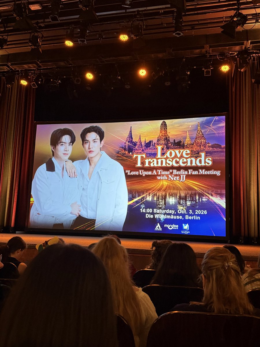 G0ldstueck_'s tweet photo. 2 days after the Fanmeets on Saturday and I still can not believe it I meet FortPeat and NetJJ😭🥹 This day was so amazing! I got to take a 2:1 photo with both of them, handed out freebies and having the time of my life for these day!🥹🧡
#FPFMBerlin #NetJJ_FMinBerlin https://t.co/t9XGzzsl3z