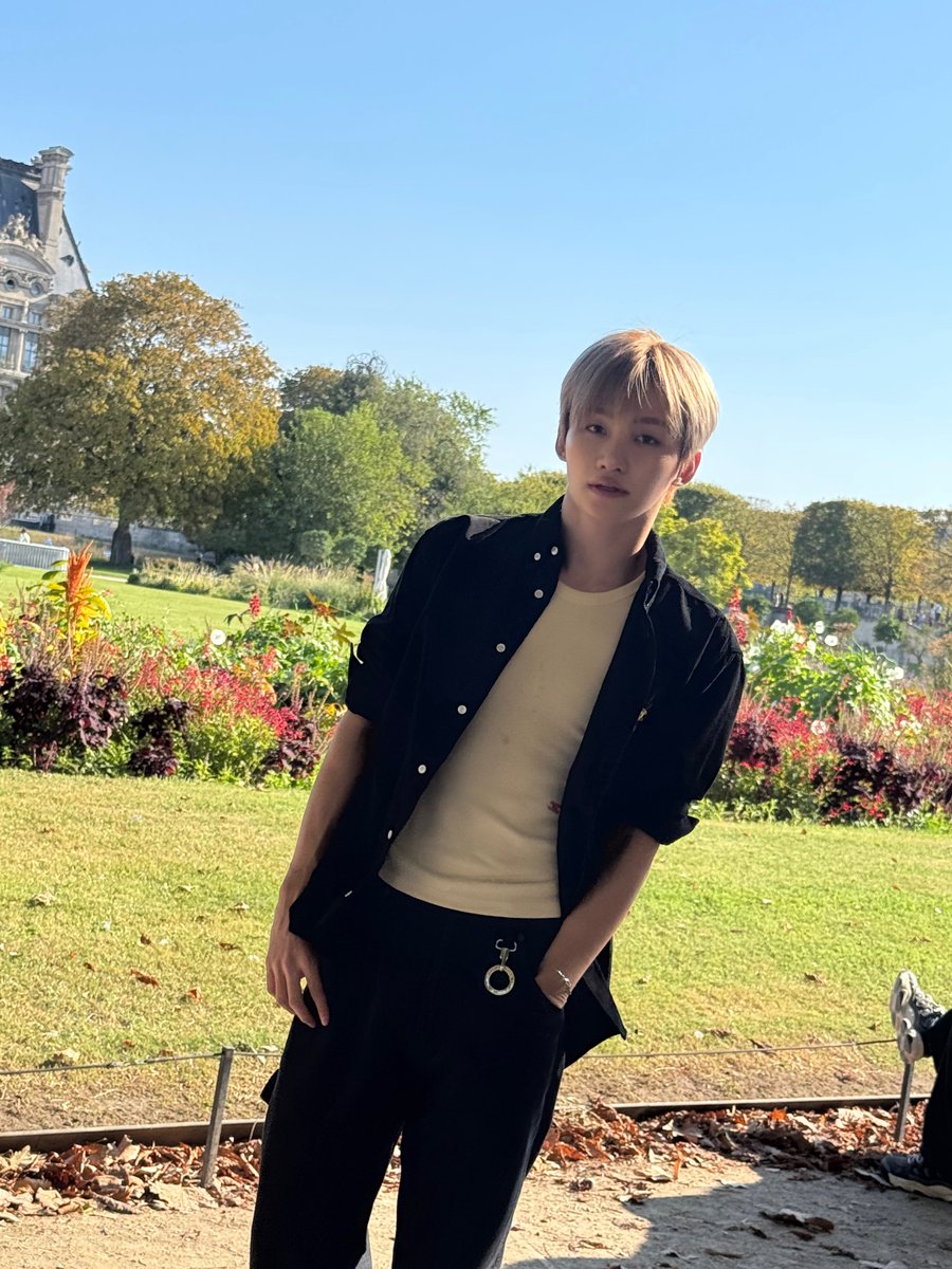 hoho_pi7's tweet photo. 해파리 눈 뜸 https://t.co/sJXYYqv1Z1