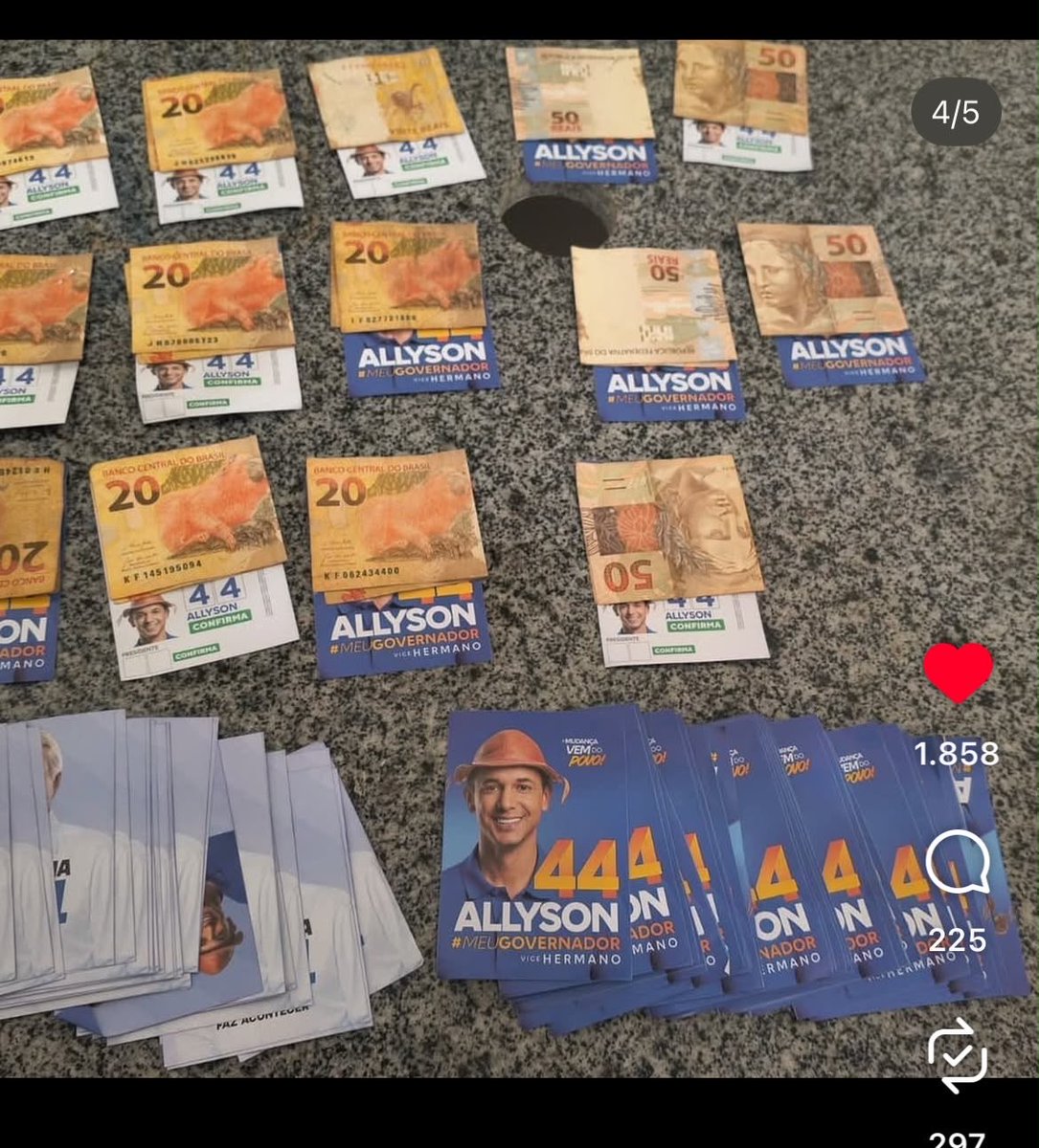 rafaelprea's tweet photo. Allyson Bezerra, o menino humilde, ontem queimou dinheiro no RN comprando voto com força. É o jeito dele de combater a “velha política”.  

O RN não pode retroceder, no segundo turno é 1️⃣3️⃣ pra eleger @caduxavier governador https://t.co/bRYINlJTvn