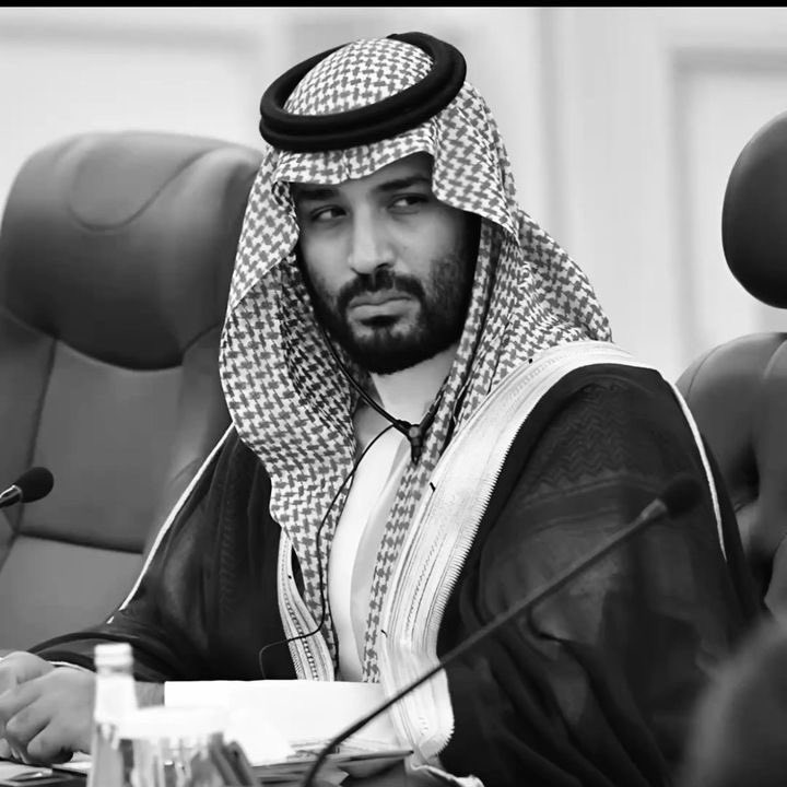 ui190i's tweet photo. سيدي امر وحدد واللي تبيه يصير 
والله ان عزومنا دوم فوق مرتفعه 

مانثني الركبه لين ياضح لك المصير
هدفك ومرادك نحققه ونصنعه 

يشوف ضرباتنا كان بصير ولا ضرير 
وغايب العقل يفوق من اللي يسمعه
 
الحوثي اللي بالحرب عيا لا يستشير
تراه رهينة سيدي وتحت طقة اصبعه 
#فجر_اليمن
#صنعاء_الآن https://t.co/yi6XYdd37m
