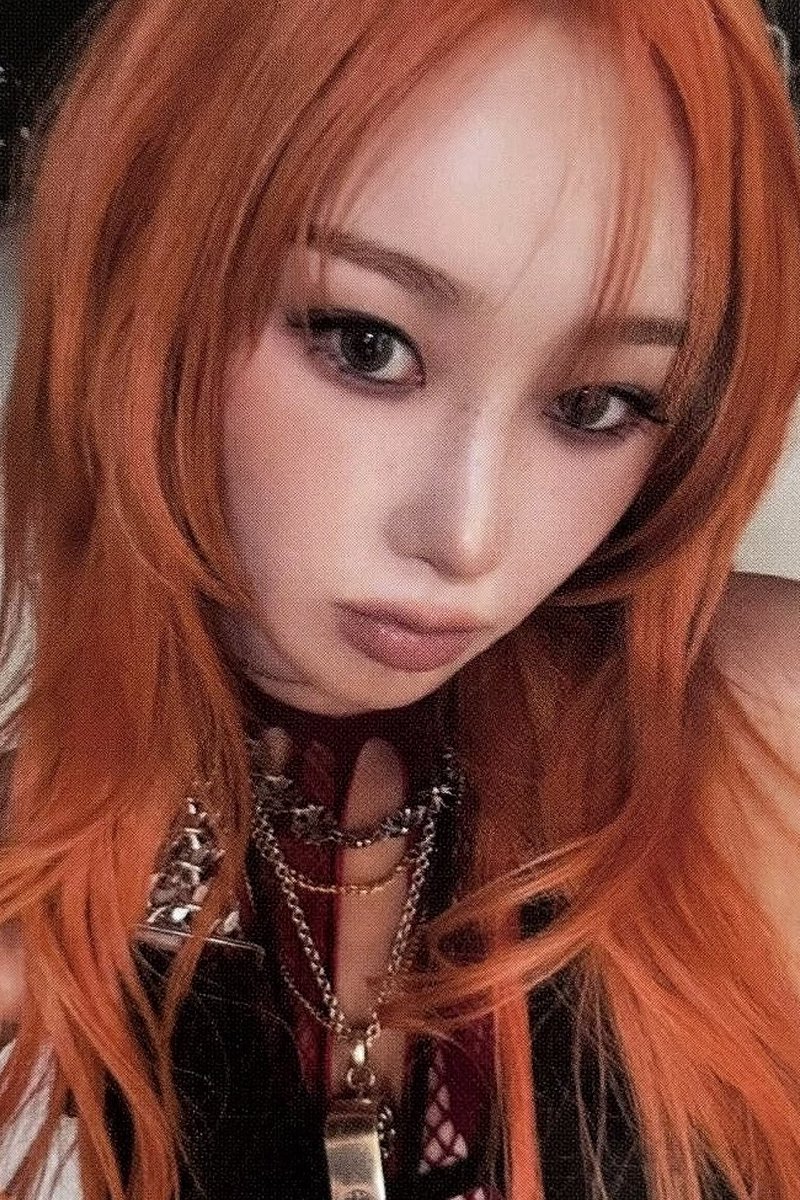 aerisellesu's tweet photo. her photocard game during dirty work era >>> https://t.co/qp1R99OJMc