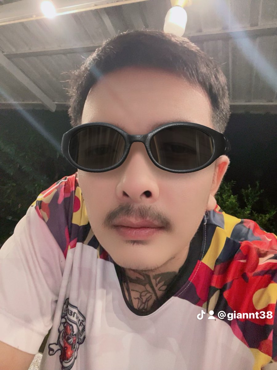 Poomsak542's tweet photo. น้ำก็เริ่มลด 💦
 แต่ทำไมความเหงาไม่ลดลงเลย🤪
#ดำเนินสะดวก #ราชบุรี #สมุทรสงคราม #แม่กลอง https://t.co/ITYyQhXos1