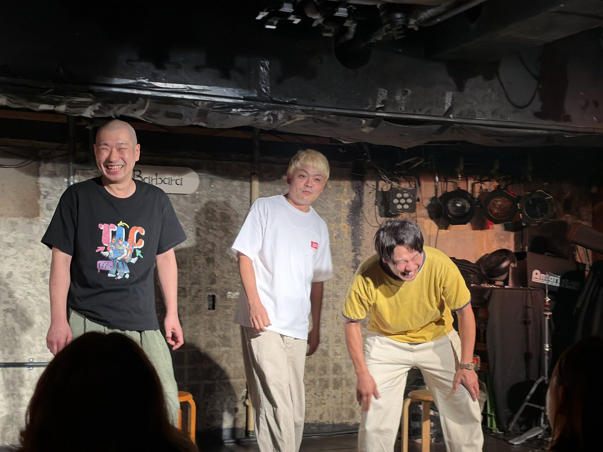 ememe_fave's tweet photo. HAPPY HOUR Vol.7 🍻
at 代々木Barbara 10/5

今回もあっという間に時間が過ぎていきました。ひとり旅、インドの野良犬、注射、踊る大捜査線のオープニング、少しラーメンの話、つげさんの頭なでなでなどなど😆また行きたいです

#ハピアワ
#つげ さん うちまつげ
#カナイ さん
#越智 さん おちもり https://t.co/HvMcE9FaIW