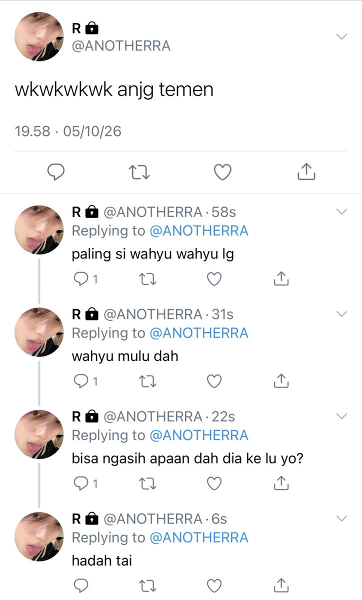 syadeeran's tweet photo. rasya ga kapok yee, biar gio aje yg ngejauh https://t.co/Az1MdjtAnj
