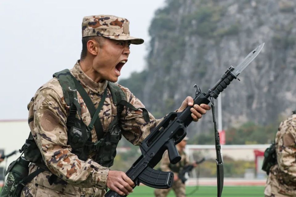 arnauym2's tweet photo. The warrior is awake and fighting fiercely!， https://t.co/F0G8T2VBsw