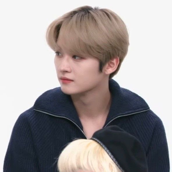 Kitten_1025__'s tweet photo. 흑발하기 전에 이 머리 한번만 더 해주길……🙏🏻
저 진짜 간절해요 https://t.co/LMuemGp9IM