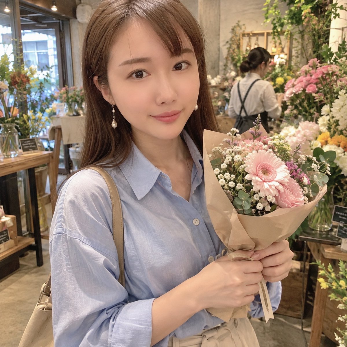 Iloveserious's tweet photo. 年齢のことを気にしちゃう時もあるけど、 
恋まで諦めなくていいですよね？🥲
みなさんは恋愛に年齢ってどのくらい気にしますか？ 正直に聞いてみたいです📷💭 https://t.co/tC4cD5fE7O