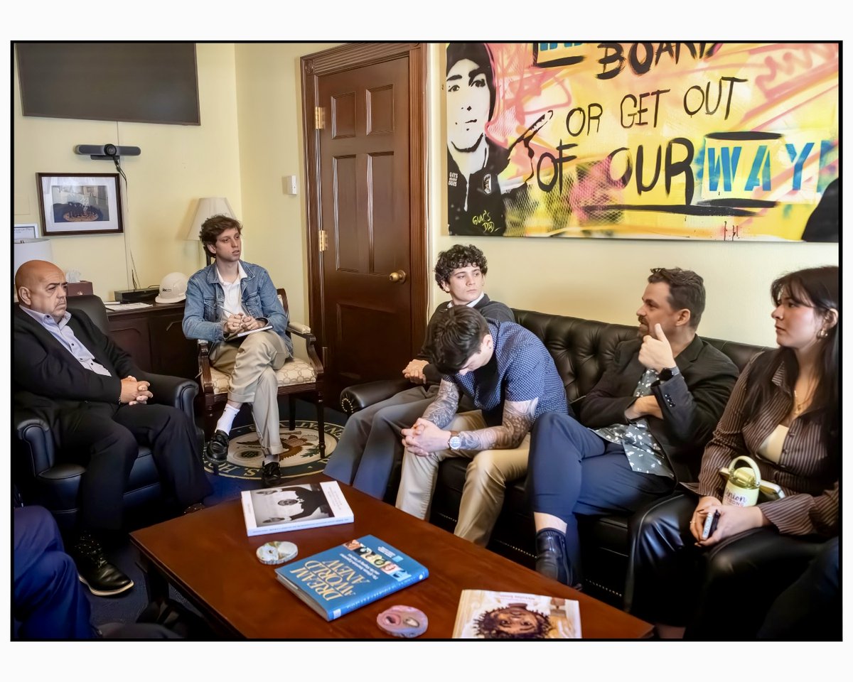 Cubans4Cuba's tweet photo. Last week, we brought Cuban American voices to Congress to meet with representatives and push for legislation to end the economic blockade on #Cuba. We are done letting a handful of interventionists speak for our community and our families on the island. https://t.co/kEKaZgKO68
