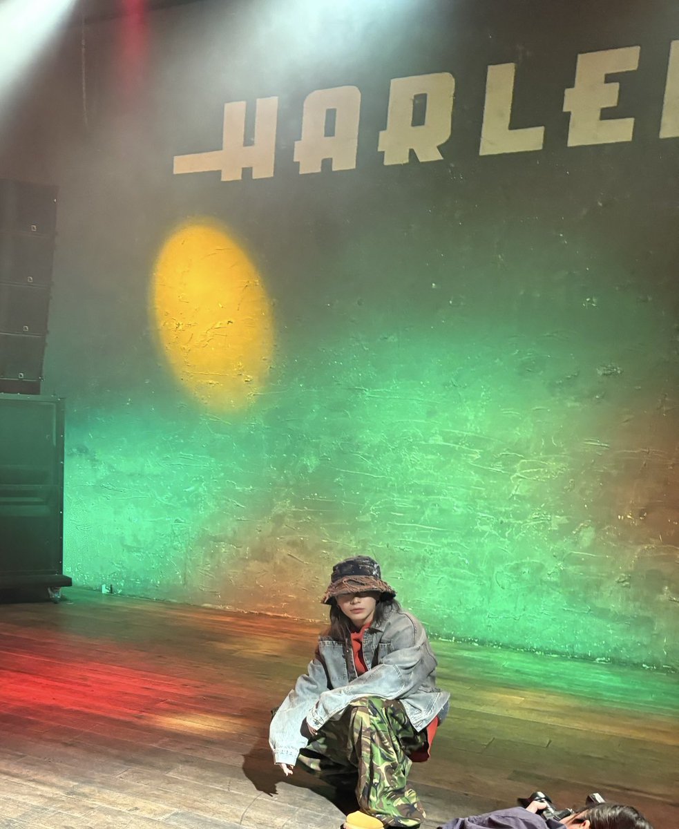 yamachiho_henge's tweet photo. 🎂HAPPY BIRTHDAY YAMASHOさん🎂 
🍑本日刊行『Daydreamin'』🍑

本日2026年10月6日は
THE RAMPAGE 山本彰吾さんのお誕生日！

YAMASHOさん、
お誕生日おめでとうございます🎂✨
YAMASHOさんにとって、
さらなるご活躍の一年になりますように🍑

そして、YAMASHOさん初の書籍、
𝚈𝙰𝙼𝙰𝙲𝙷𝙸𝙷𝙾 𝙷𝙴𝙽𝙶𝙴  
𝚂𝚙𝚎𝚌𝚒𝚊𝚕 𝚎𝚍𝚒𝚝𝚒𝚘𝚗
『𝙳𝚊𝚢𝚍𝚛𝚎𝚊𝚖𝚒𝚗'』📚 
本日2026年10月6日、
160ページで刊行㊗️

スペシャルな一冊が出来上がりました！
YAMASHOさんと一緒に
『Daydreamin'』の世界へ...🫧

連載の初回撮影のオフショを添えて...🎁

▼書籍の各販売サイトはこちら🛒
https://t.co/mQHtcPzZda

#Daydreamin' #やまちほへんげ
#YAMASHO @yamachiho1006 
@therampagefext