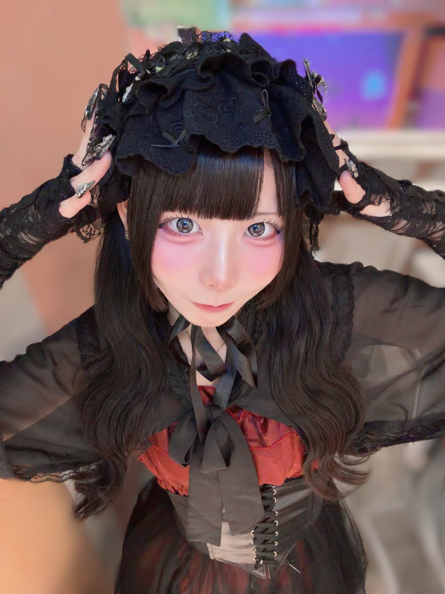 maid_kurone's tweet photo. どじっこ魔女ちゃん🎀🪄ꕀ𖤐 ̖́- https://t.co/Dj2kbxyIiI