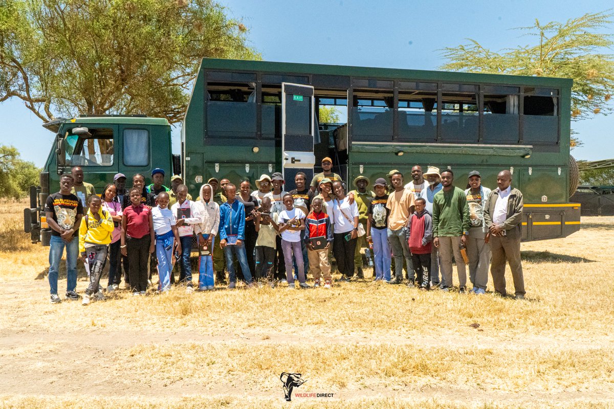 wildlifedirect's tweet photo. On 3 October, WildlifeDirect joined the 10th Landscape Game Count, organised by the Athi-Kapiti Wildlife Conservancies Association, bringing together conservationists, students, community members and partners across the Athi-Kapiti landscape.

At Swara Plains Conservancy, the team took part in the morning game count, recording 522 wildlife observations across birds, grazers, browsers and carnivores.

Our team included 11 community children, 8 students, and 9 WildlifeDirect staff and interns, making the experience an opportunity not only to collect important wildlife data, but also to learn directly from the landscape and connect with others working to protect it.

The day also provided valuable opportunities to network with conservation organisations.

We partnered with @MMTrust, who provided the Overlander that supported our team throughout the day.

#landscapegamecount #wildlifedirect #wildlifedata #conservation @athikapiti @paulakahumbu @KWSKenya
