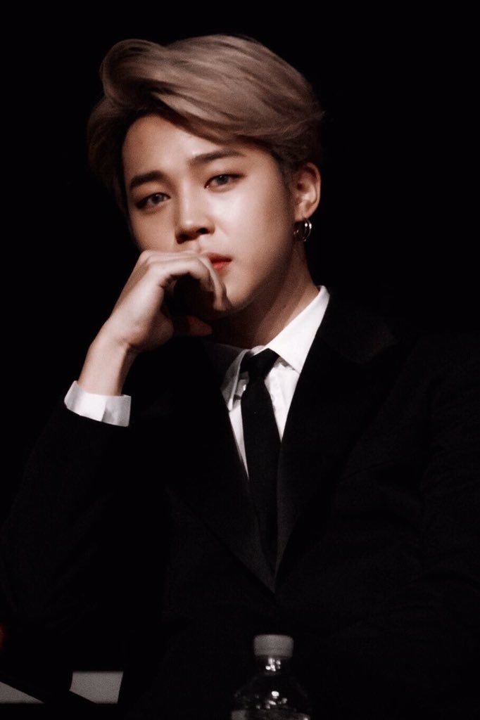 ProLejla5885's tweet photo. Back in 2019, Jm quietly donated $88,000  to the Busan Office of Education for low-income students.
​No press releases, no media noise-the world only found out through official reports. True kindness doesn't need to be loud 💛
​#BeKindBeLikeJimin 
#좋은사람_지민이처럼 https://t.co/OiA7pSyLkJ