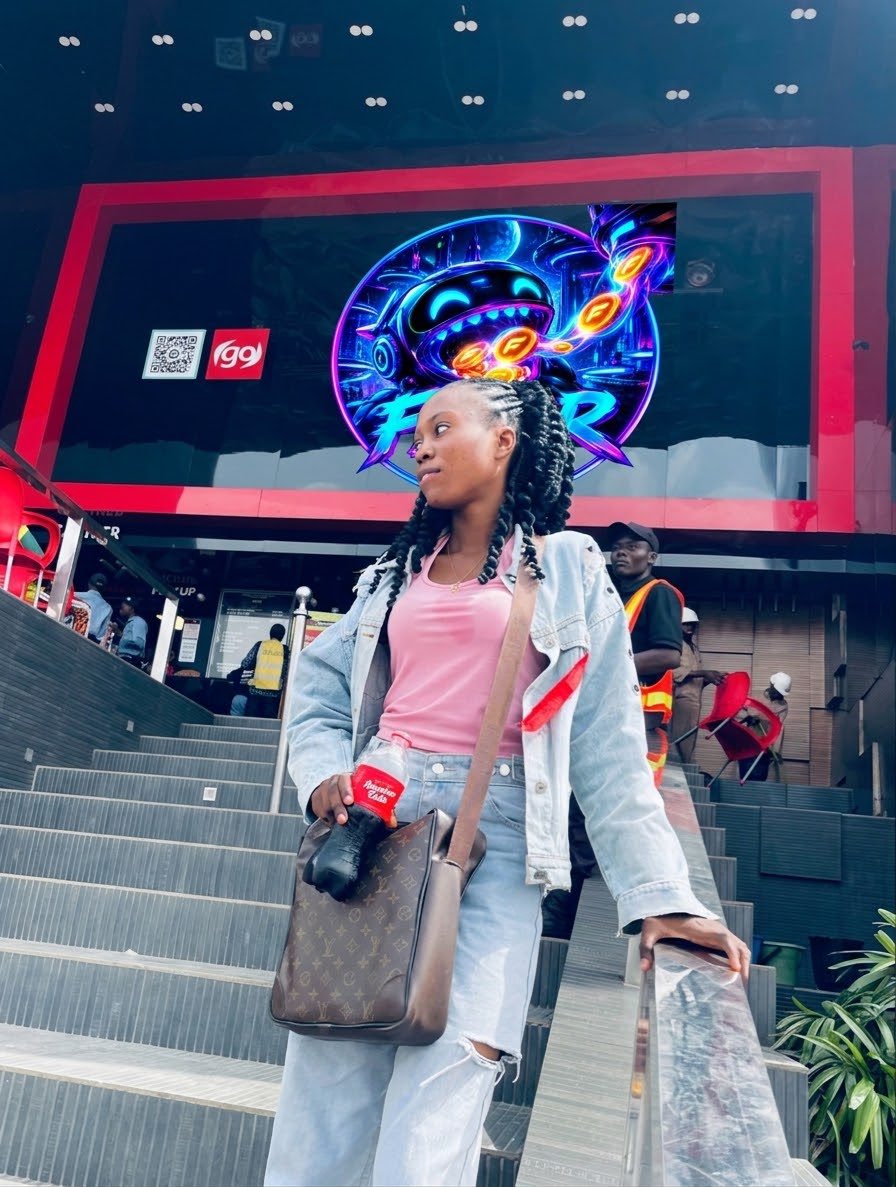 Heleyncf's tweet photo. @FEEDRTOKEN Check this out! @FEEDRTOKEN 

This is my favorite spot , FEEDR is hungry. VERY hungry. 😂 join me now!!!

Good luck to me! https://t.co/7iCsLCwcw9